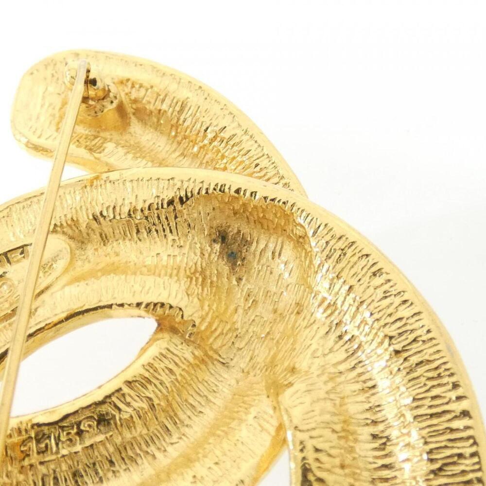CHANEL Gold Brooch - Picture 3 of 4